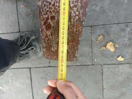 Posicionadores dos garfos - Kaup 1.5T411D (5)