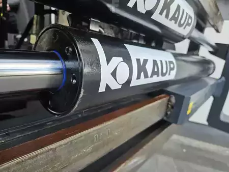 Positionneur de fourches rotatif 2025  Kaup 4.8T451 (8)