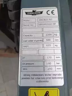 Bálafogó 2018  Cascade 44G-BCS-763 S/N: VER1953103SP (4)