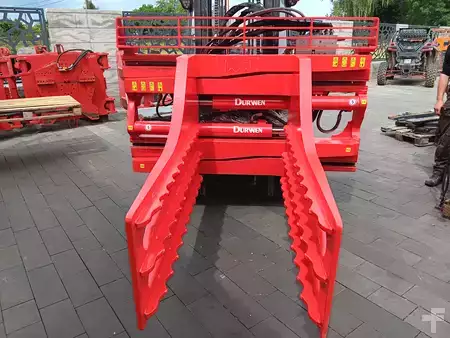 Attachment clamp 2019  Durwen PZK 80 (3)