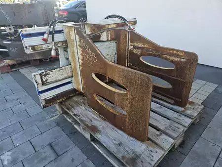 Pinces à balles 2019  Cascade 64G-WCS (1)