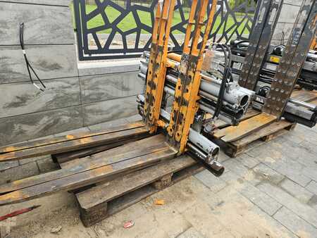 Monihaarukkapihti, 2/1 2020  Durwen PBK30 (2)