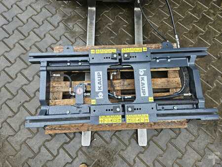 Fork adjustment equipment with sideshift  Kaup 4T466Z (1)