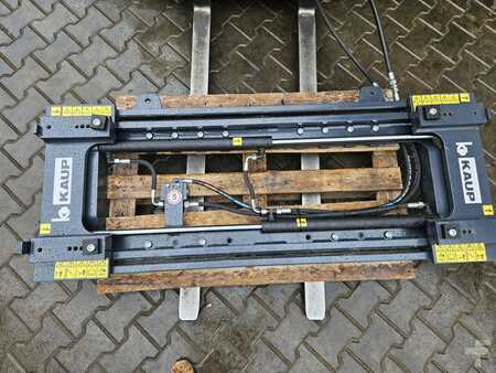 Fork adjustment equipment with sideshift  Kaup 4T466Z (2)