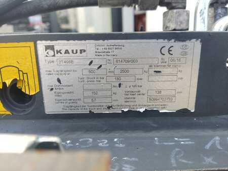 Fork adjustment equipment with sideshift 2016  Kaup 2T466B (2)