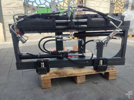 Fork adjustment equipment with sideshift 2016  Kaup 2T466B (5)