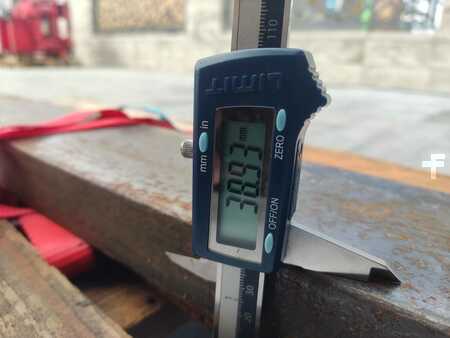 Pozycjoner wideł 2019  Durwen RZV 25 GS (8)