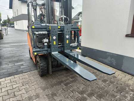 Positionneur de fourches - Kaup 3.5T466B (2)
