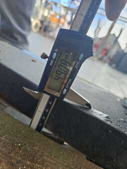 Dispositivo de ajuste horquillas con desplazamiento lateral - E-L-M 3-IFPF 35  1400 (6)