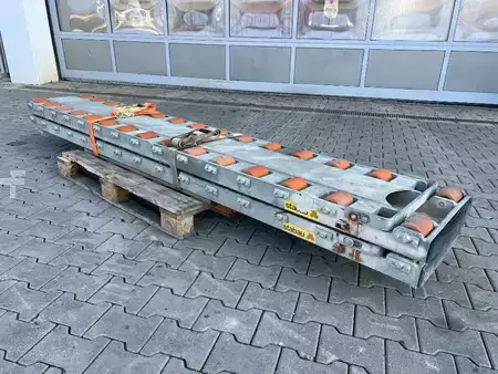 *** Ellers *** 2016  Stabau Rollenschienen Gabelschuhe mit Rollen / 8 to 2016 (10)