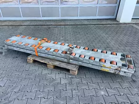 *** Ellers *** 2016  Stabau Rollenschienen Gabelschuhe mit Rollen / 8 to 2016 (2)