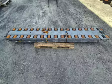 *** Ellers *** 2014  Stabau Rollenschienen / Gabelschuhe mit Rollen 8 to 2014 (2)