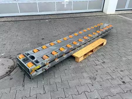 *** Ellers *** 2014  Stabau Rollenschienen / Gabelschuhe mit Rollen 8 to 2014 (3)