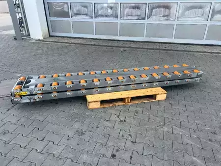 *** muut välineet *** 2014  Stabau Rollenschienen / Gabelschuhe mit Rollen 4 to 2014 (2)