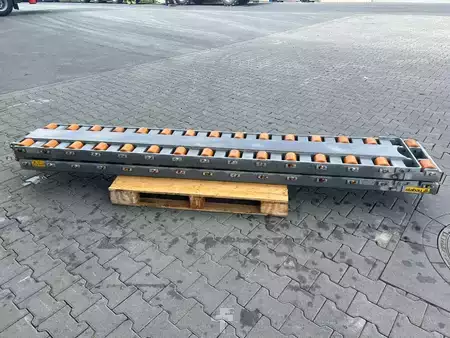 *** muut välineet *** 2014  Stabau Rollenschienen / Gabelschuhe mit Rollen 4 to 2014 (6)