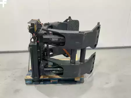 Pinces à balles 2022  kaup 4T458-2 (1)
