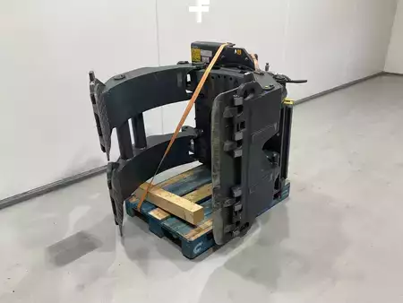 Pinces à balles 2022  kaup 4T458-2 (4)