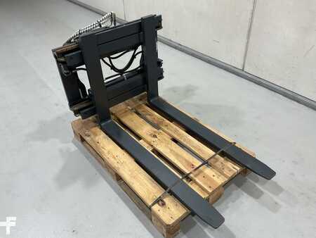 Čelisti na balíky 2013 Meyer GAFFELKLÆMME (3)