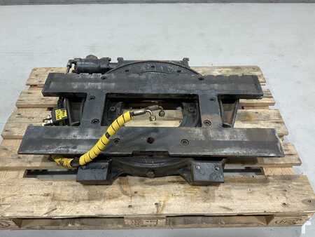 Čelisti na balíky 1999 E-L-M RE 2236 0 (1)