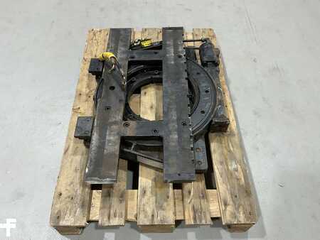 Čelisti na balíky 1999 E-L-M RE 2236 0 (3)