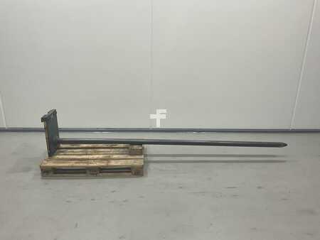 Čelisti na balíky 2000 INTRA DT41170 (1)