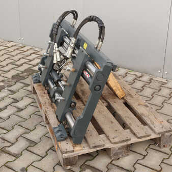 Pozicionéry vidlic 2019  Meyer 6-2506G (5)