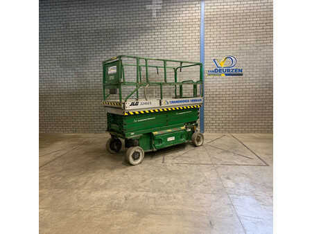 *** Autres *** 2006  JLG 3246ES (1)