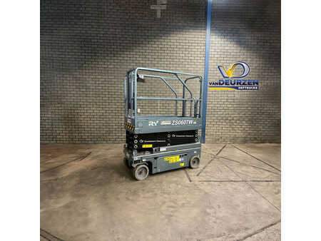 *** Ostatní *** 2019  ROYAL FORKLIFT ZS0607W (1)