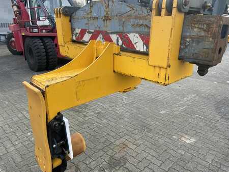 Pince pour tuyau 2009  Seith Pipehandling Reachstacker 15036  (4)