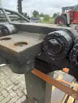 Emelővilla - Vetter 16.000kg @1200mm (3)