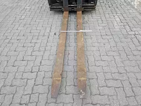 Haarukoiden asetinlaite 2014  Kaup 3.5T160BZ (2)