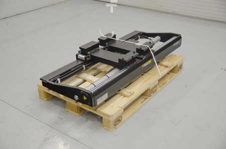 Gaffelflytter med sideflytter 2024 E-L-M 5LC45-1400 (2)