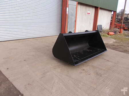 *** Ellers *** - [div] BUCKET (1)