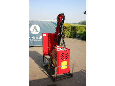 *** Otros *** 2024  Mower AM-80 (6)