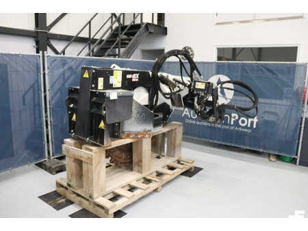 *** Sonstiger *** 2018  Simex RWA 500 (8)