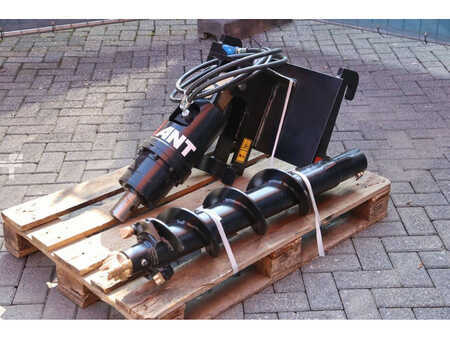 *** Ellers *** - Giant Auger Attachment (3)