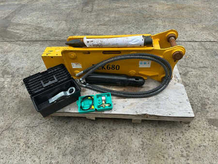 *** Overige *** 2025  BLK 680 (3)