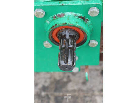 *** other devices *** - Ransomes Mounted 214 Verticut (11)