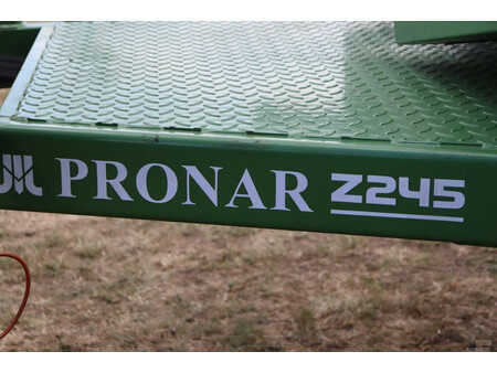 Chwytak do bel 2023  Pronar Z245 (23)