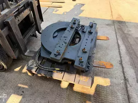 Otočné zařízení 2014  Forklift Attachment Rotators 360 (3)