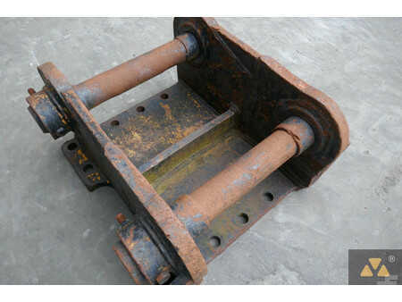 *** Otros *** - [div] Adapter plate (8)