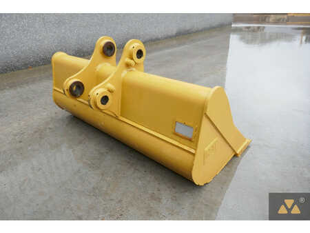 *** other devices ***  Caterpillar 315 Bucket (5)