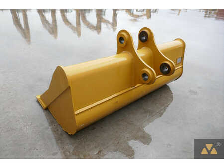*** other devices ***  Caterpillar 315 Bucket (6)