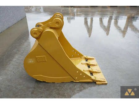 *** other devices ***  Caterpillar 320 Bucket (2)