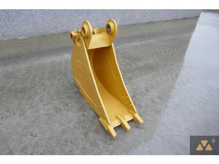 *** other devices ***  Caterpillar 313 Bucket (1)