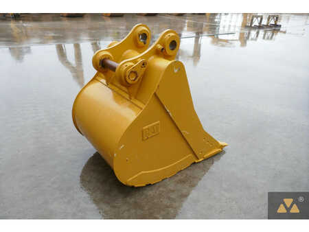 *** other devices ***  Caterpillar 320 Bucket (5)