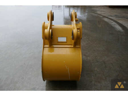 *** other devices ***  Caterpillar 320 Bucket (9)
