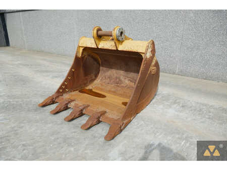 *** other devices *** 2022  Caterpillar 336 Bucket (3)
