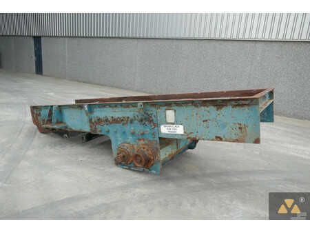 *** Ostatní *** 1999  KUE-KEN Feeder (4)