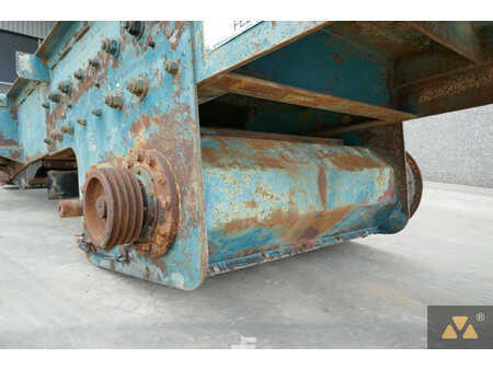 *** Ostatní *** 1999  KUE-KEN Feeder (6)